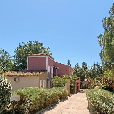 Joli Appartement 27M2 Oasis Provencale En Village Vacances En Camargue Arles Exterior foto
