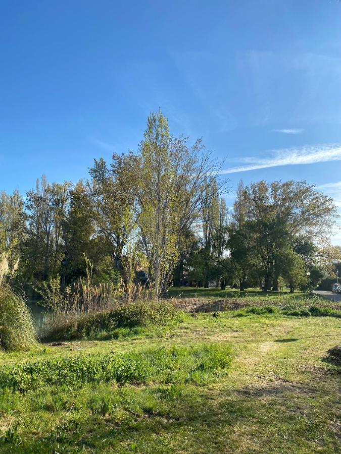 Joli Appartement 27M2 Oasis Provencale En Village Vacances En Camargue Arles Exterior foto