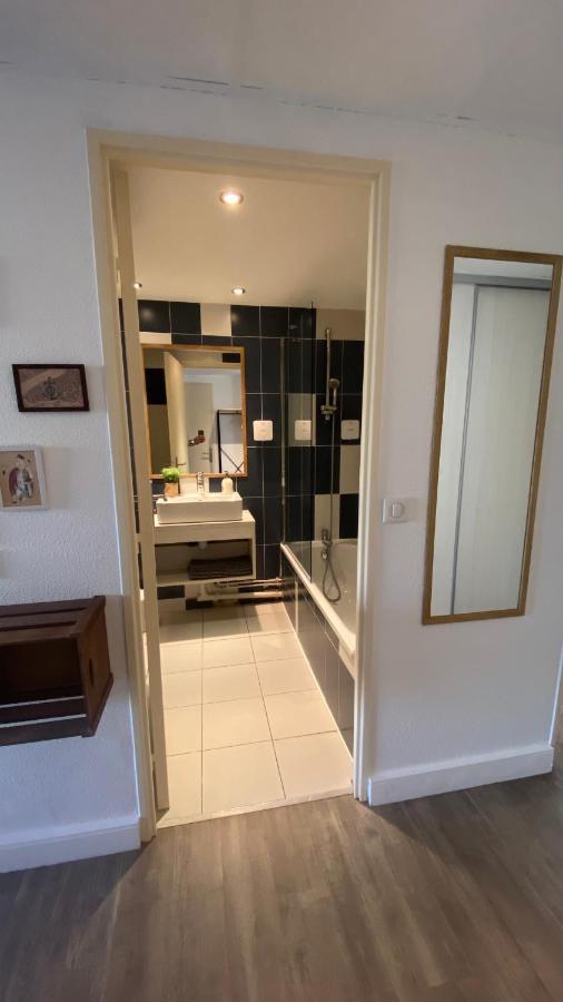 Joli Appartement 27M2 Oasis Provencale En Village Vacances En Camargue Arles Exterior foto